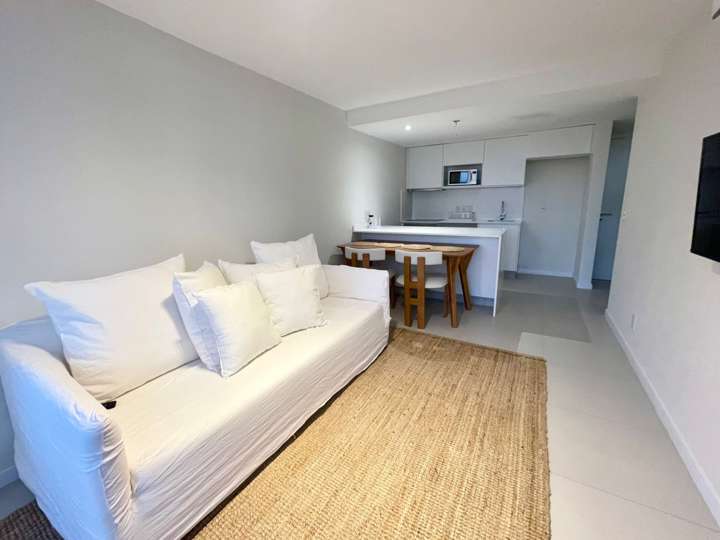 Apartamento en alquiler en Punta Del Este