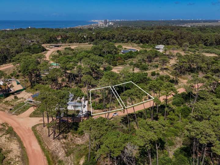 Terreno en venta en De La Laguna, Maldonado