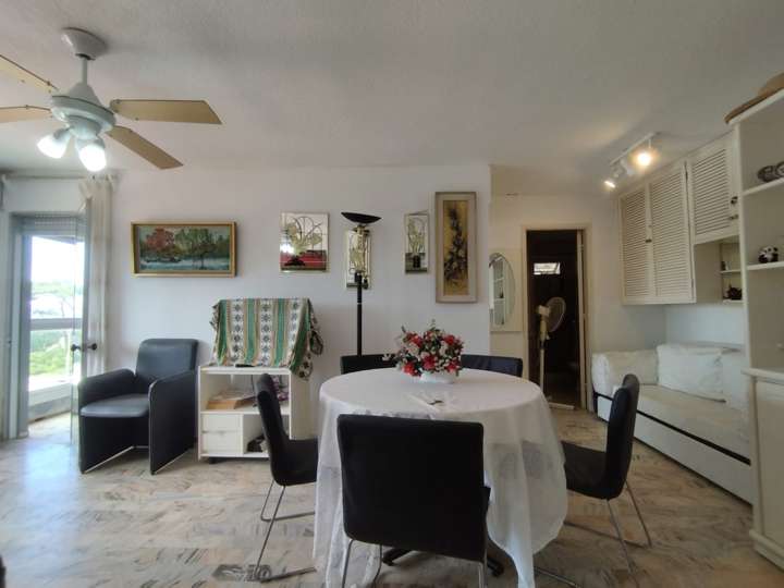 Apartamento en venta en Punta Del Este