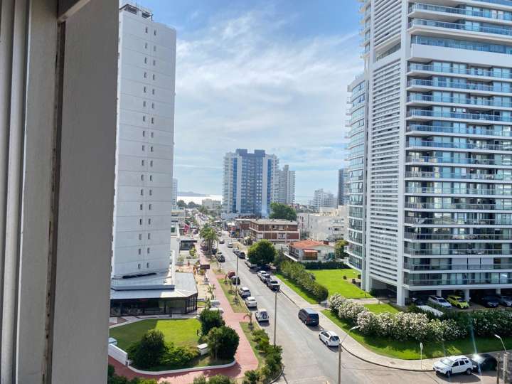 Apartamento en venta en Punta Del Este