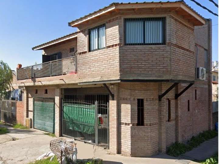 Casa en venta en Terrada, 2699, Ingeniero Budge