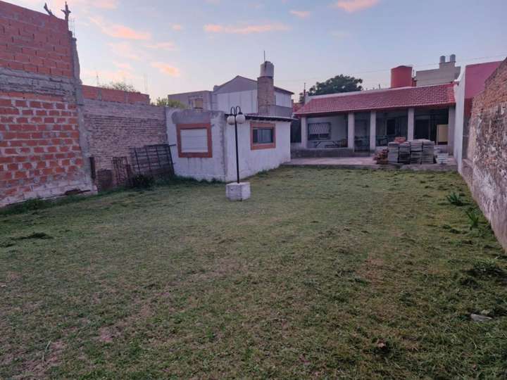 Casa en venta en Quito, 250, La Tablada