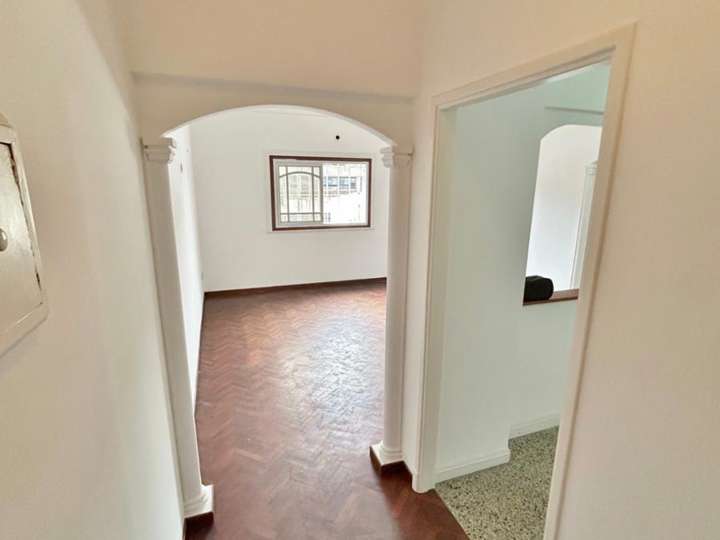 Departamento en venta en Avenida General San Martín, Lomas del Mirador