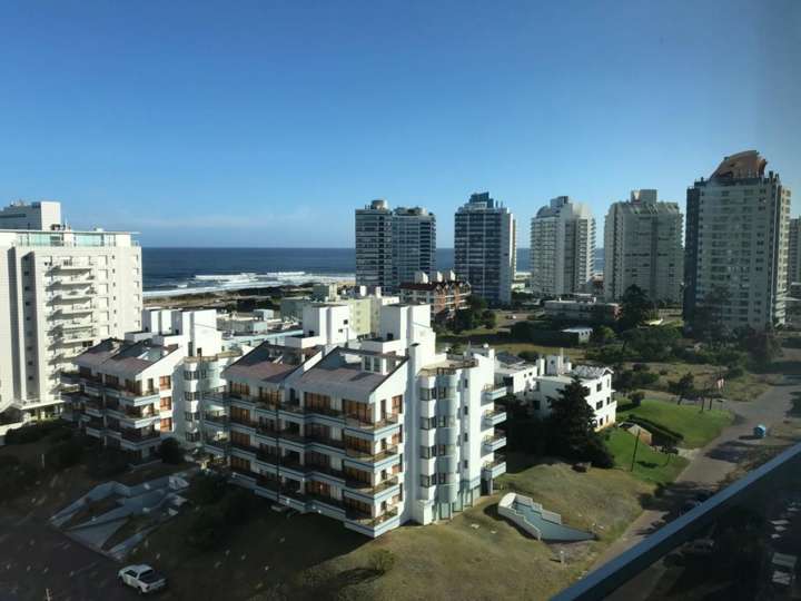 Apartamento en venta en Punta Del Este