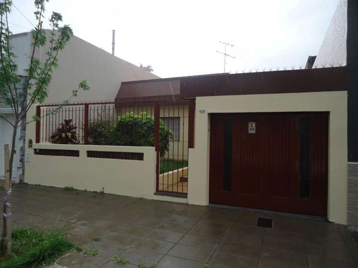 Casa en venta en Tapalqué, 6763, Ciudad Autónoma de Buenos Aires