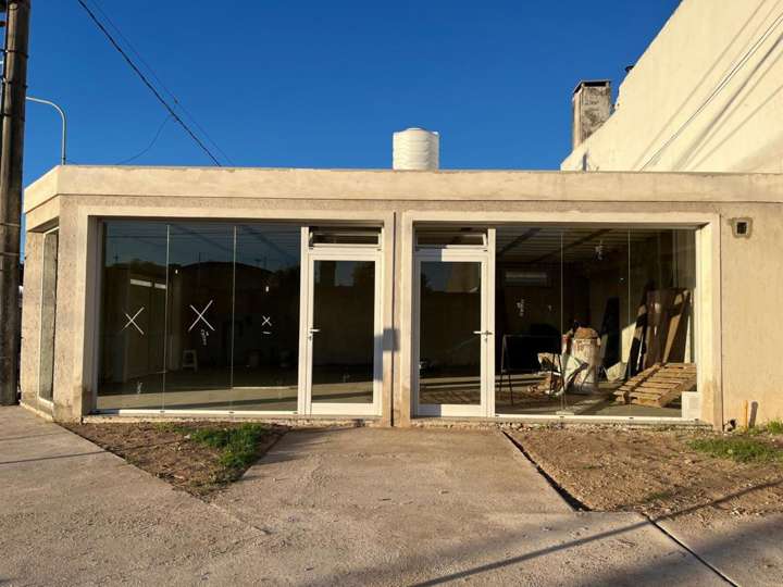 Comercial / Tienda en alquiler en Gobernador Guzmán, 2289, Córdoba