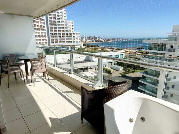 Apartamento en venta en Punta Del Este