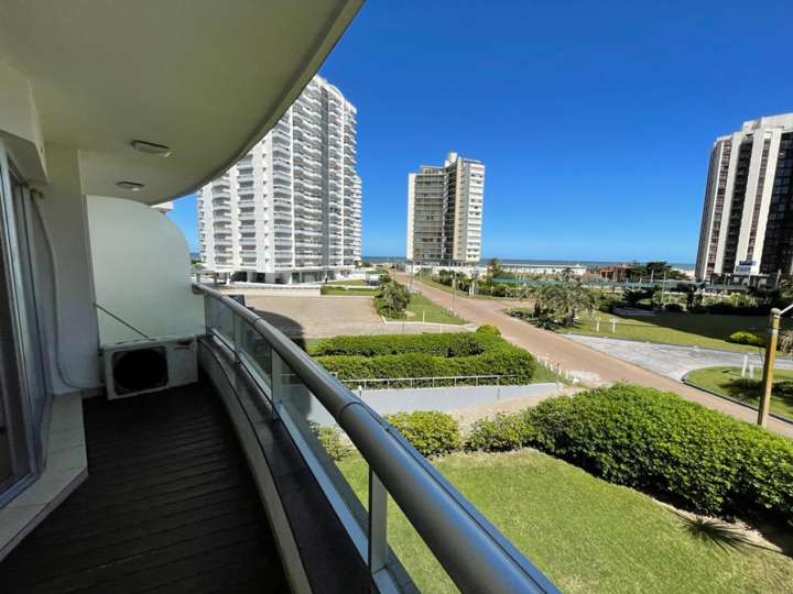 Apartamento en venta en Punta Del Este