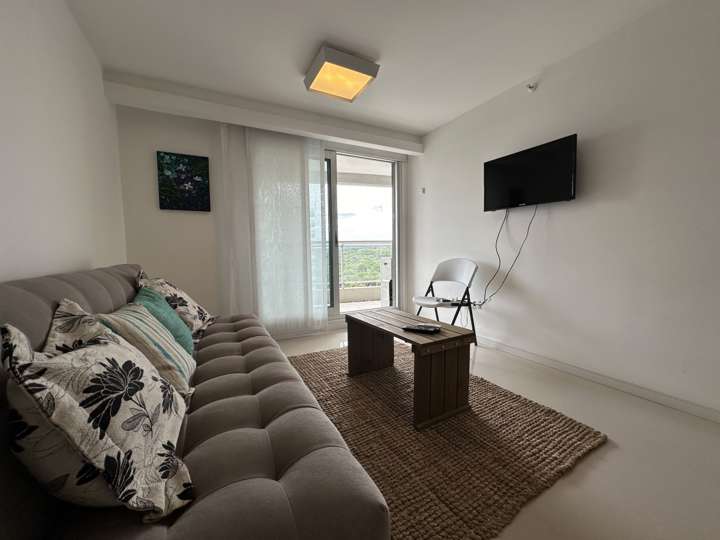 Apartamento en venta en Rambla Lorenzo Batlle Pacheco, Punta Del Este