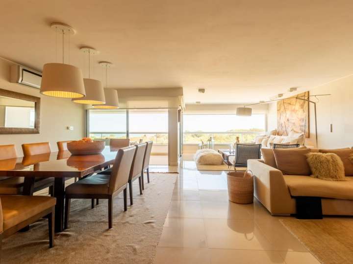 Apartamento en venta en Punta Del Este