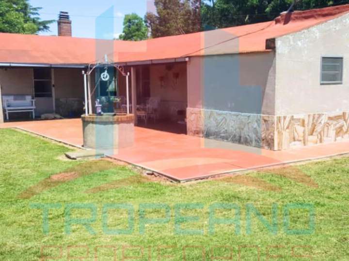 Casa adosada en venta en Partido de Marcos Paz, Buenos Aires