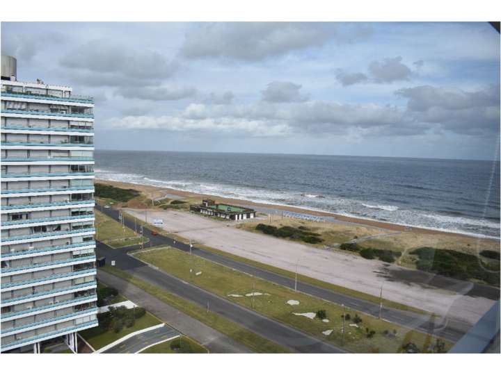 Apartamento en venta en Punta Del Este