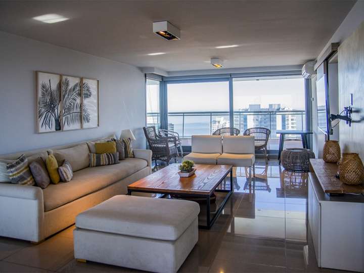 Apartamento en venta en Punta Del Este