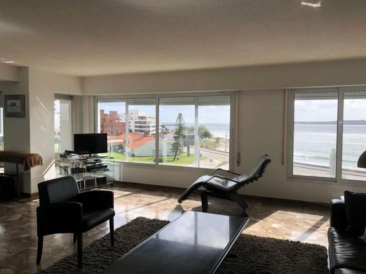 Apartamento en venta en Punta Del Este