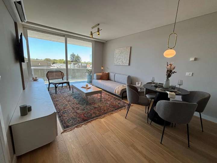 Apartamento en venta en Carrasco, Montevideo