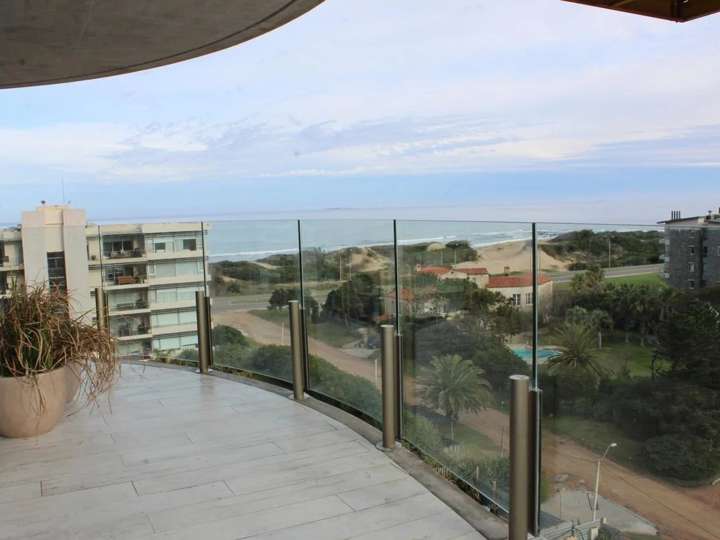 Apartamento en venta en Punta Del Este