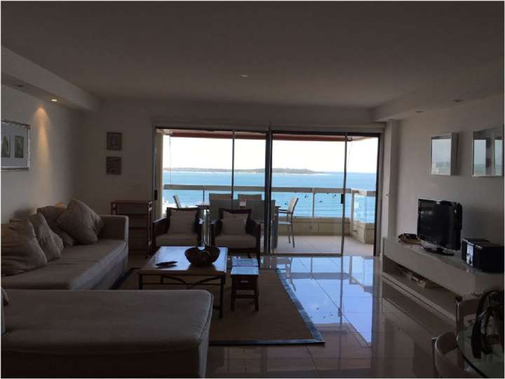 Apartamento en venta en Punta Del Este