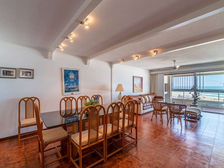 Apartamento en venta en Punta Del Este