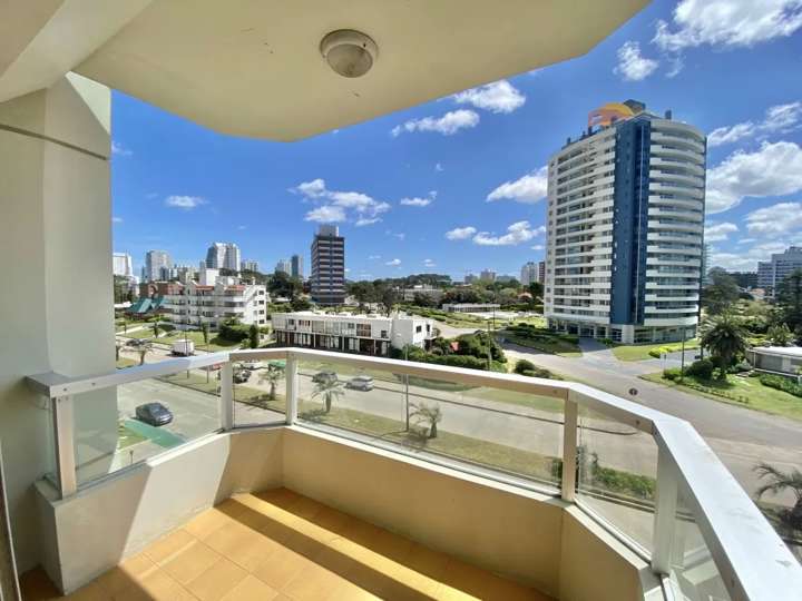 Apartamento en venta en Punta Del Este