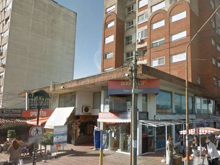Comercial / Tienda en venta en Barrio Sur, Montevideo