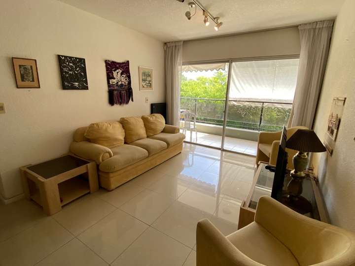 Apartamento en venta en Punta Del Este