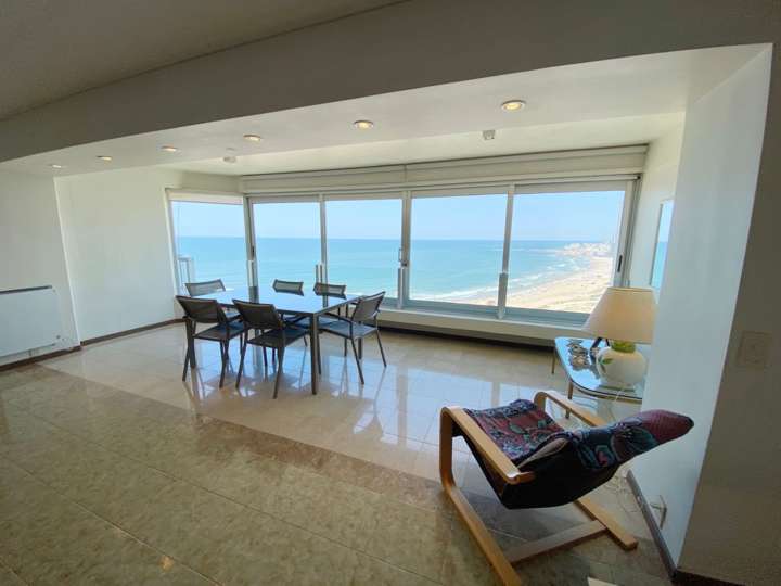 Apartamento en venta en Punta Del Este