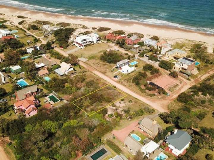 Terreno en venta en Bahía San Sebastián, Punta Ballena
