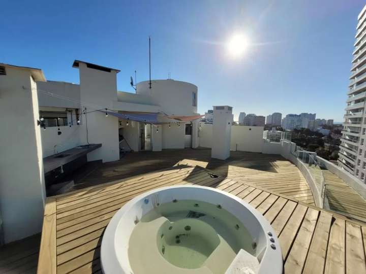 Apartamento en venta en Punta Del Este