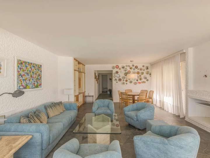 Apartamento en venta en Punta Del Este