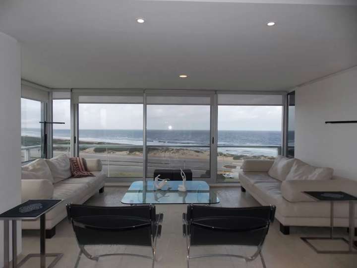 Apartamento en venta en Punta Del Este