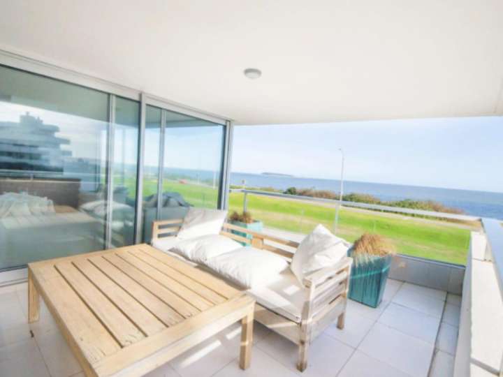 Apartamento en venta en Punta Del Este