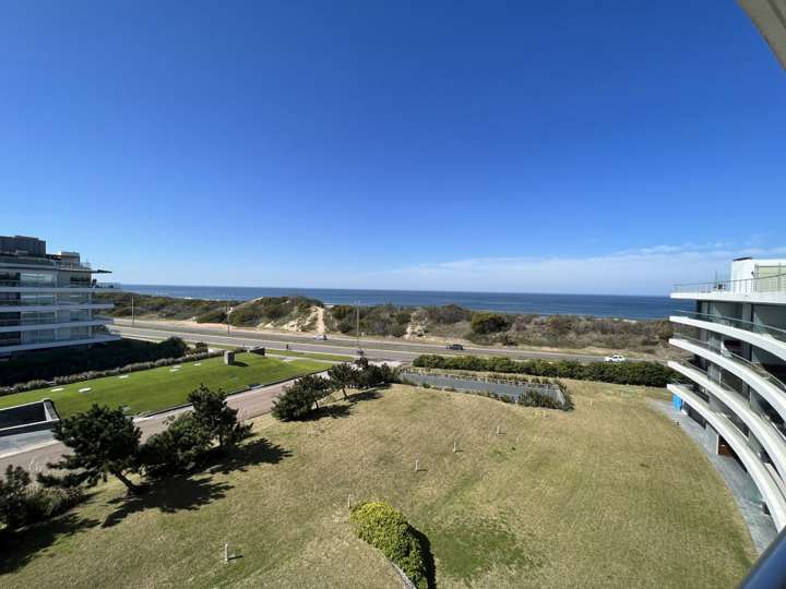 Apartamento en venta en Punta Del Este