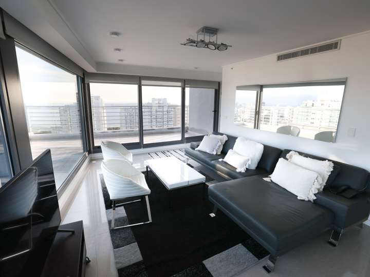 Apartamento en venta en Punta Del Este