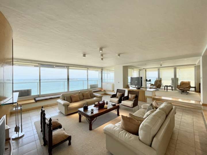 Apartamento en venta en Punta Del Este