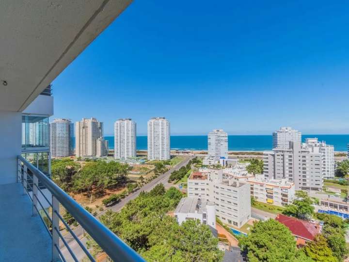 Apartamento en venta en Punta Del Este