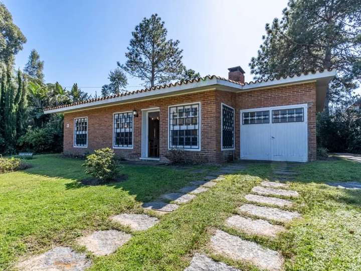 Casa en venta en Pinares, Maldonado
