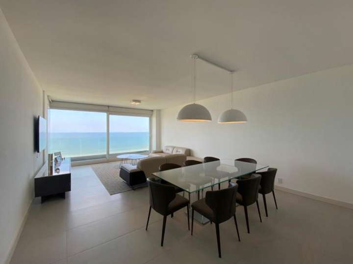 Apartamento en venta en Punta Del Este
