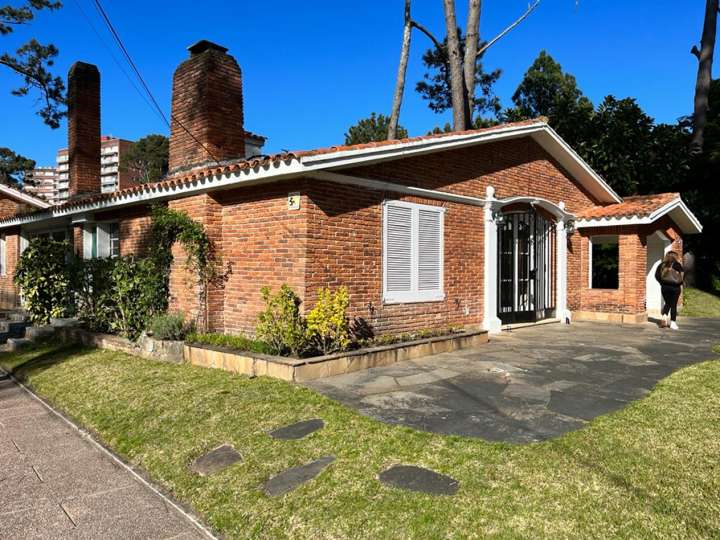 Terreno en venta en Punta Del Este