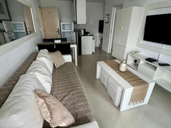 Apartamento en venta en Punta Del Este