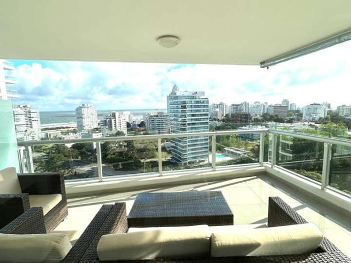 Apartamento en venta en Punta Del Este