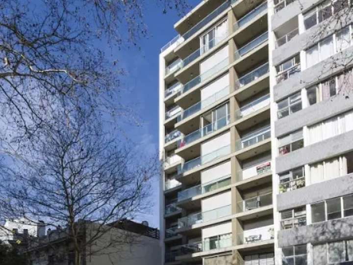 Comercial / Tienda en venta en Cordón, Montevideo