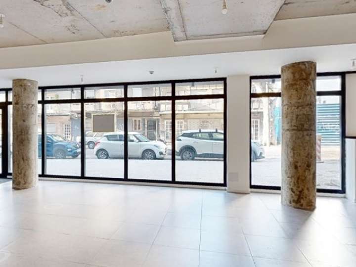 Comercial / Tienda en venta en Cordón, Montevideo