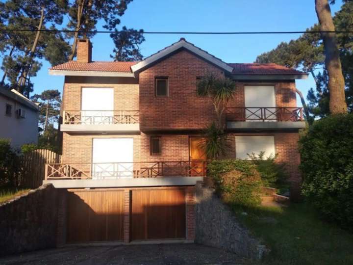 Casa en venta en Pinares, Maldonado