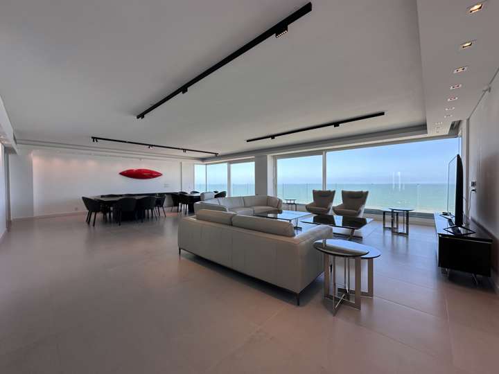 Apartamento en venta en Punta Del Este