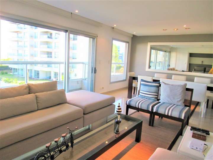 Apartamento en venta en Punta Del Este