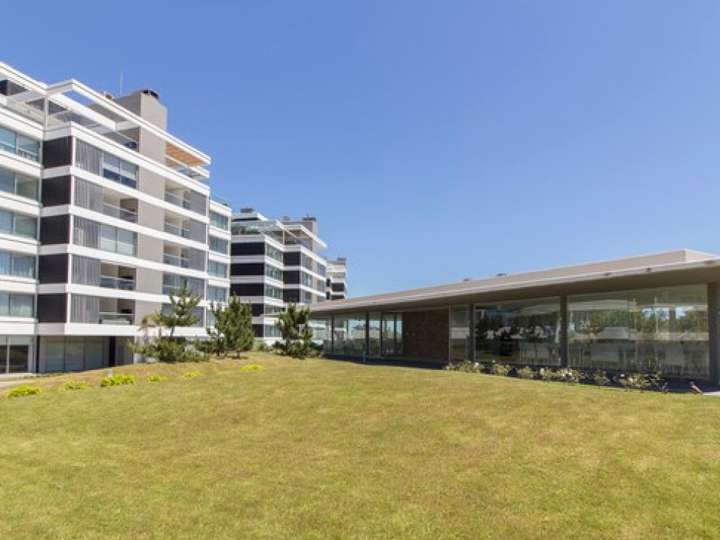 Apartamento en venta en Punta Del Este