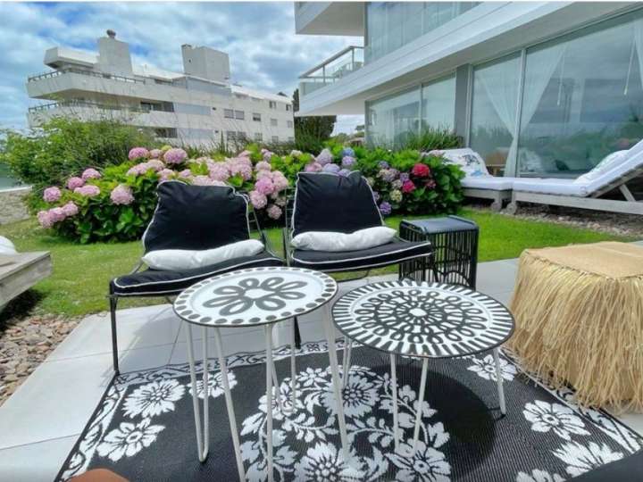Apartamento en venta en Punta Del Este