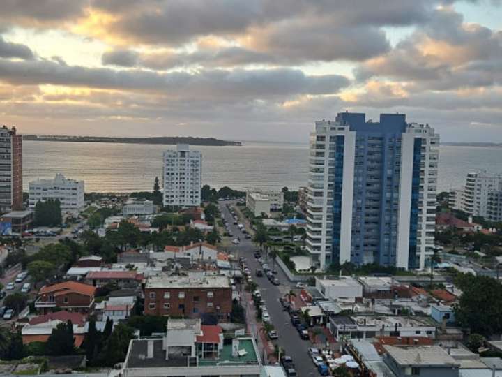 Apartamento en venta en Punta Del Este