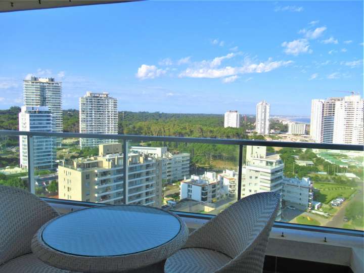 Apartamento en venta en Punta Del Este