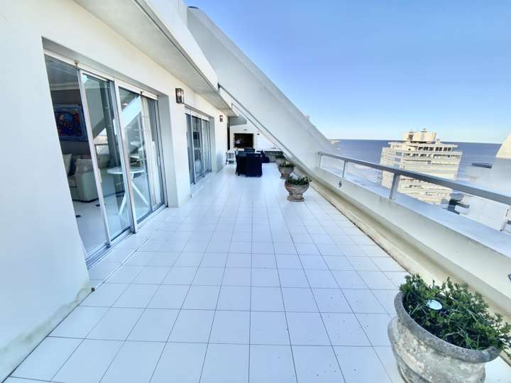 Apartamento en venta en Punta Del Este